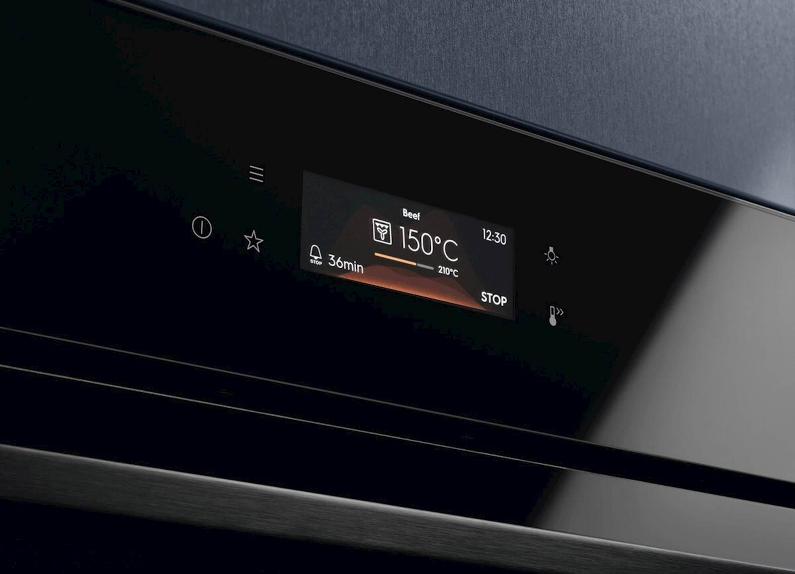 Vgradna pečica Electrolux EOB8S39Z, črna, 100% para - slika 3